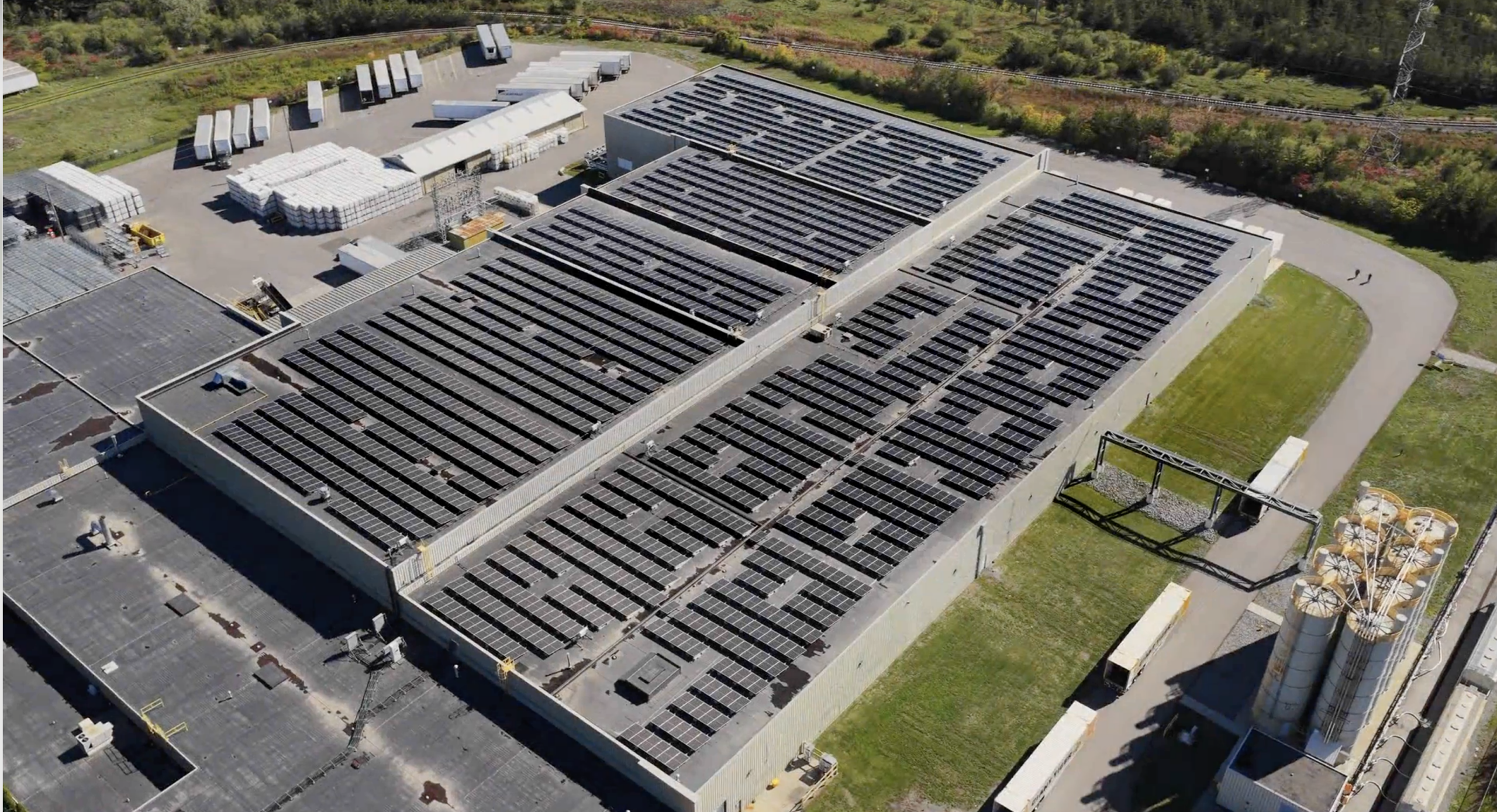 How Solar-Plus-Storage Reduces Demand Charges for Canadian Food & Beverage Facilities